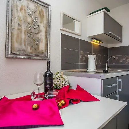 Apartments Lux Makarska Exterior photo