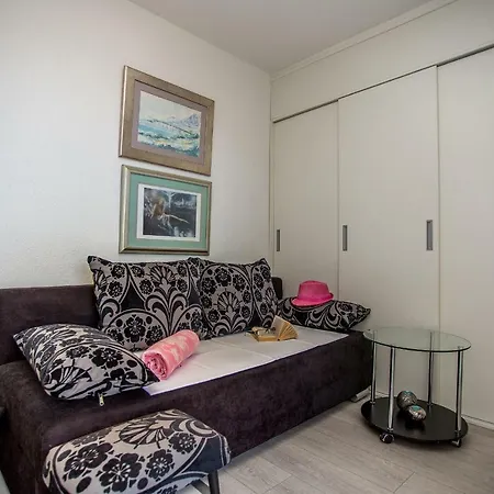 Apartments Lux Makarska Exterior photo